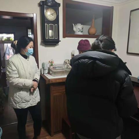 舜绣社区：扎实开展新申请低保入户走访调查工作