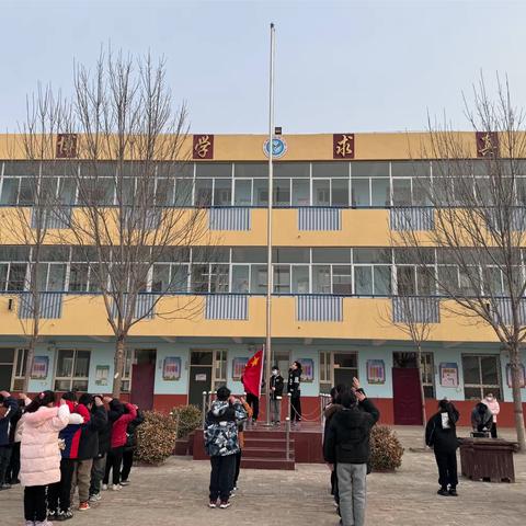 传承雷锋精神 争做岳佐好少年