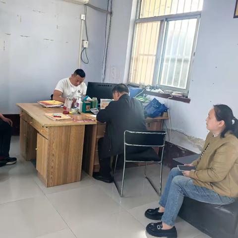 南毛家庄村工作纪实