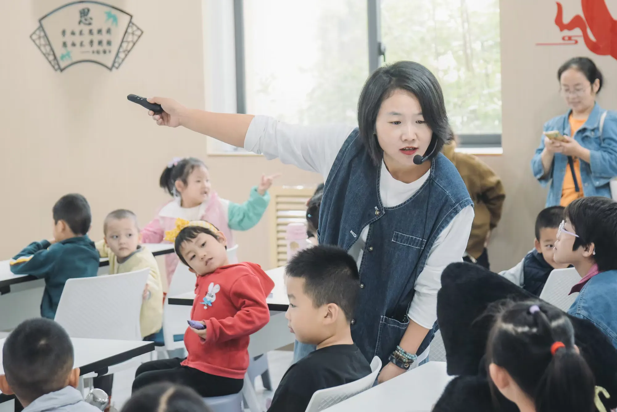 简篇-【高陵文旅】阅读小精灵乐园——《田鼠阿佛》绘本故事分享会