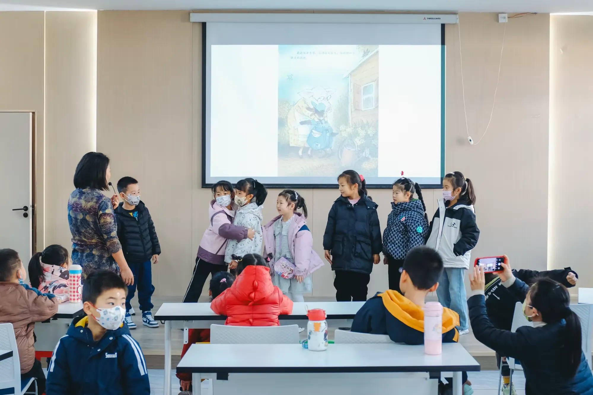 简篇-【高陵文旅】阅读小精灵乐园——《会飞的抱抱》绘本故事分享会