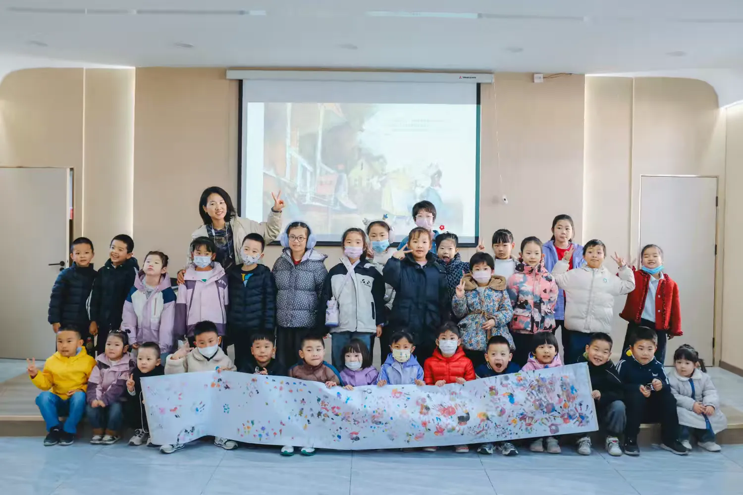 简篇-【高陵文旅】阅读小精灵乐园——《会飞的抱抱》绘本故事分享会