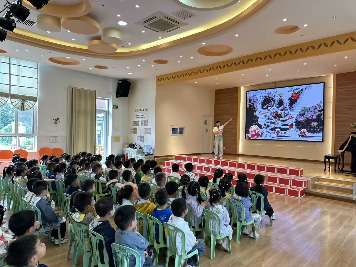 简篇-【高陵文旅】“书香西安 阅读悦美 ”读书月——区图书馆绘本故事进校园活动