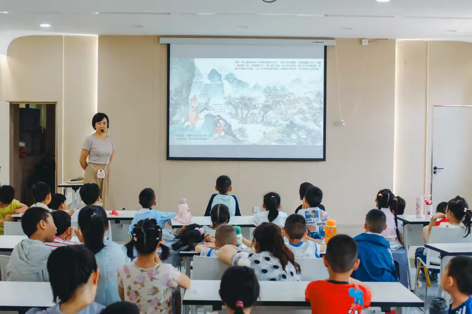 简篇-【高陵文旅】古典名著故事会——《西游记绘本·猪八戒拜师》