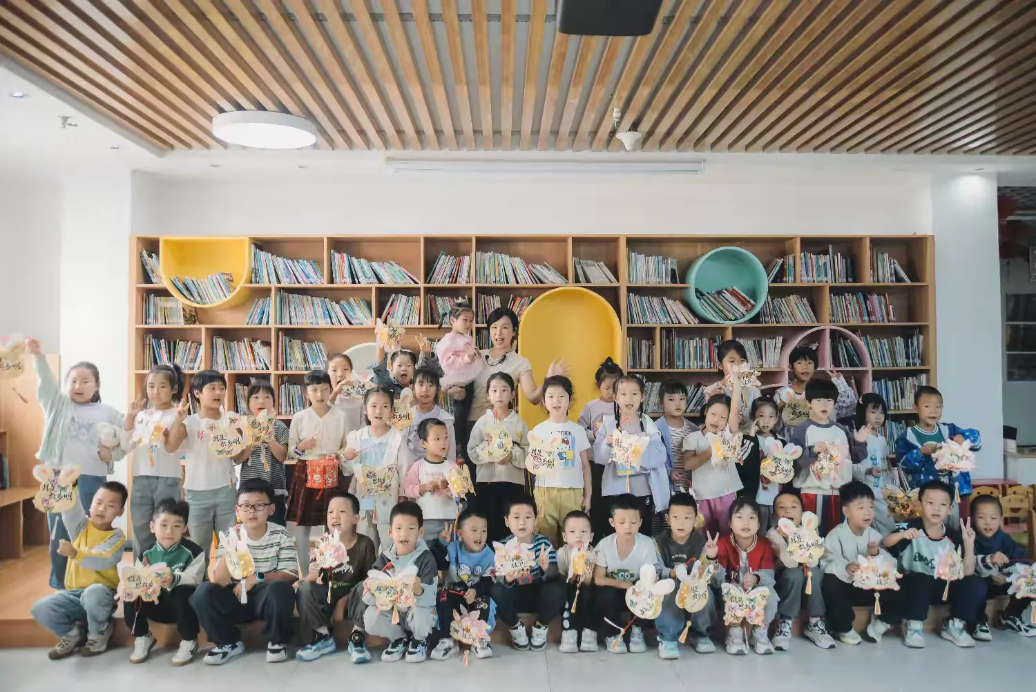 简篇-【高陵文旅】 古典名著故事会——《吃坏月亮的小天狗》