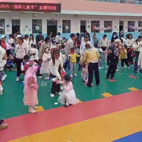 会泽县大坪村童伴之家开展《共庆六一国际儿童节》主题活动