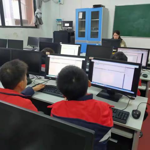 缤纷“社”彩 —2024年下学期Flash动画制作、电脑编程社团学期总结