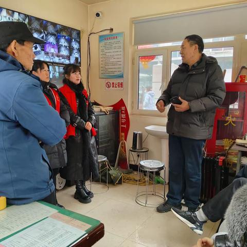 细排查•除隐患•保安全 紫东社区开展消防通道 安全隐患排查