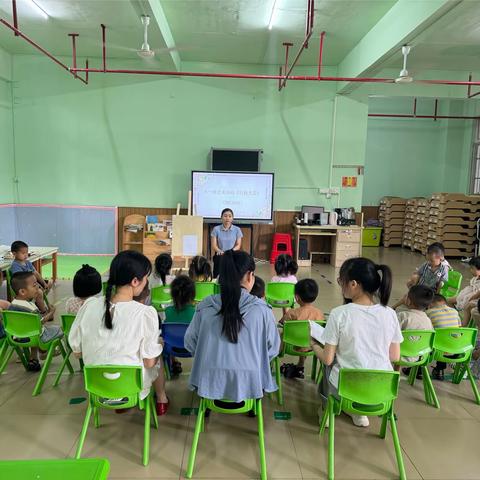 临高县和舍中心幼儿园《在种植活动中发展幼儿自主探索能力的实践研究》小课题研究课《玩转大蒜》活动