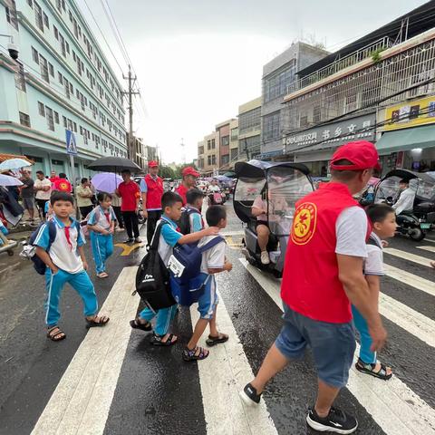 加乐镇退役军人服务站开展文明劝导志愿服务活动，筑牢交通安全防线