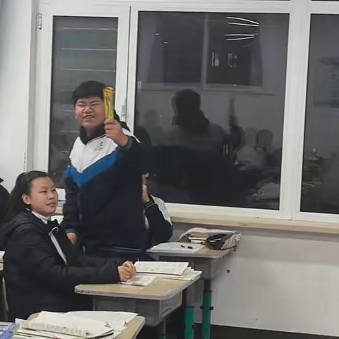 激励成长，激发潜能——9.11班的奖励机制与学习热情