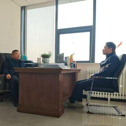 【濮阳分行党委委员、副行长刘杰带队走访河南大学濮阳工学院】