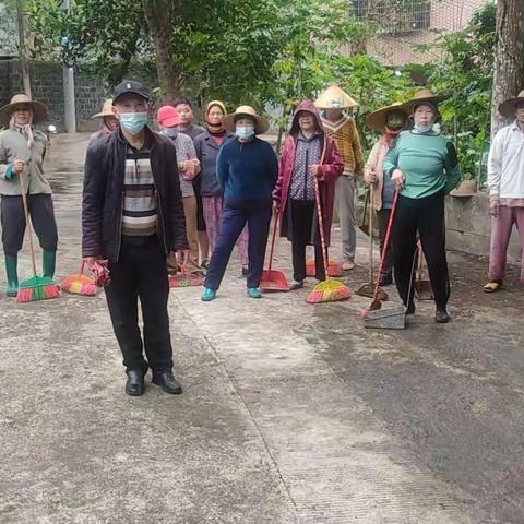 东占社区元宵后开展人居环境整治