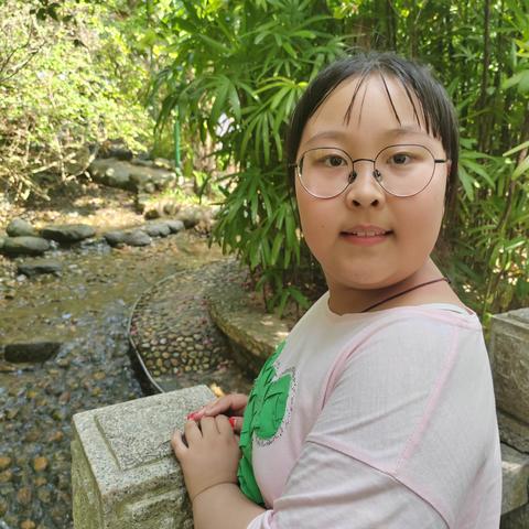寒冷冬日，精彩假期——六年三班董嘉怡寒假生活