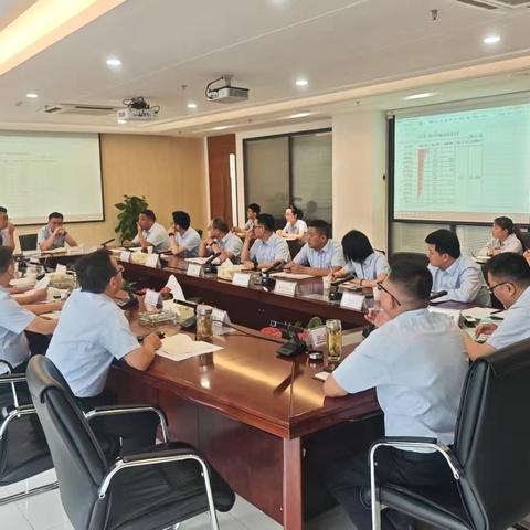 淮南分行召开对公条线重点资产投放专项调度会暨六月份对公条线月例会