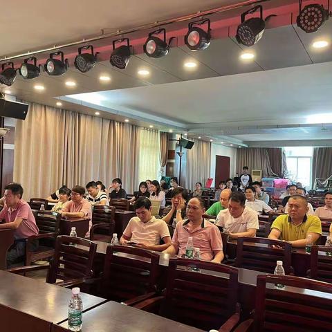 “筑牢廉洁之基，共建清廉财政”|县财政局开展“组织干部职工观看廉政教育警示片”活动