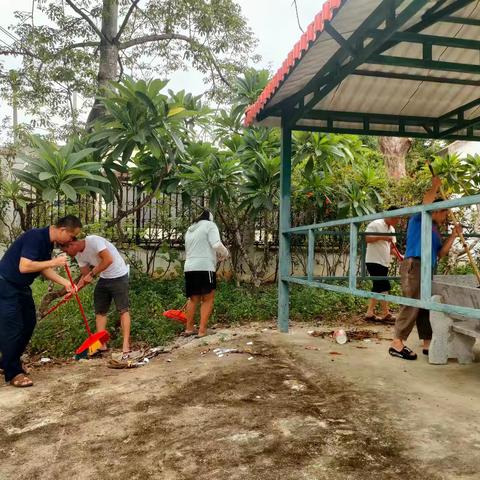 短草村开展“清洁家园 防蚊灭蚊”夏秋季爱国卫生百日专项行动