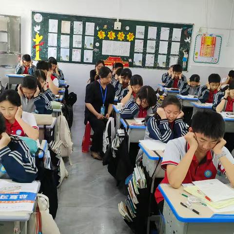 家校共育凝合力 精细管理备中考——杨守敬中学901班家长开放日纪实