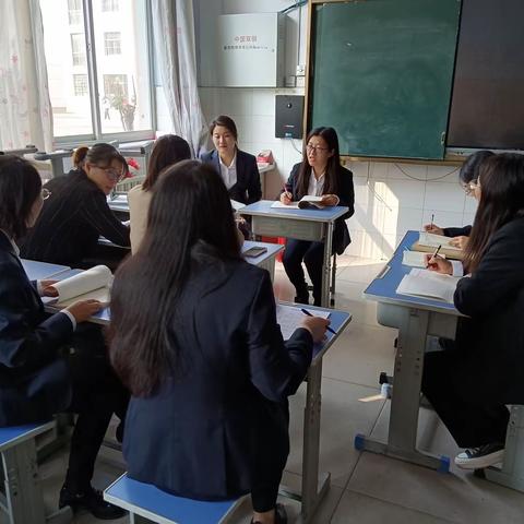 追风追月莫停留，踔厉奋发向未来---一年级语文教研组成长记