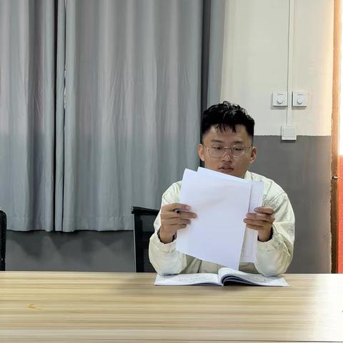 语文组《白杨礼赞》集体备课过程记录