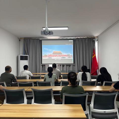 榆山街道龙山社区：清风扫陋习，携德赋廉洁