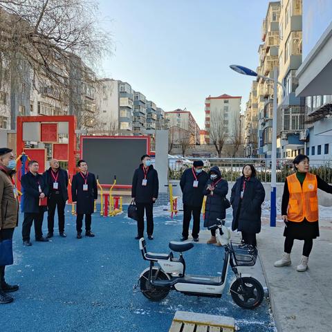 东环路街道人大代表团开展关于民生实事的视察调研活动