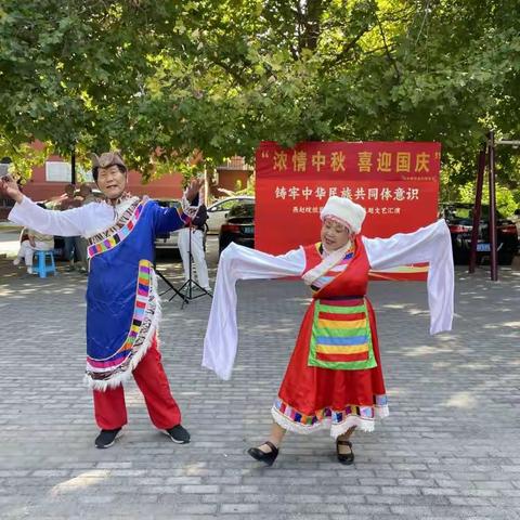 农林路街道百乐苑社区妇联开展迎“国庆”文艺汇演