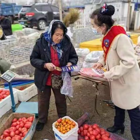 朝阳银行喀左支行营业部3月22日张家窑集市宣传