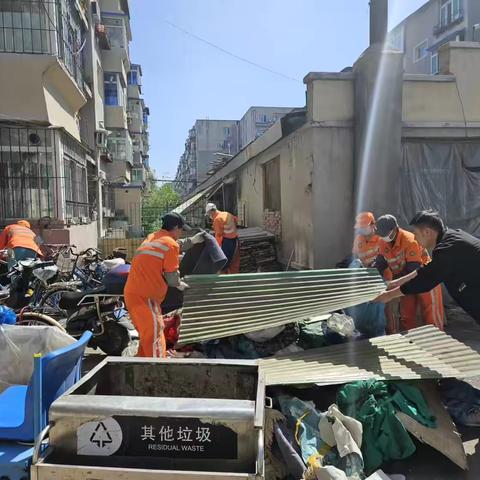 光辉社区卫生大整治，幸福居民每一家