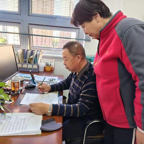 【蒙速办·呼宜办·帮办代办】      前巧报社区帮办代办灵活就业居民养老保险退休材料审核