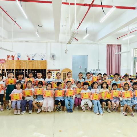 广钢雍景湾幼儿园中四班期末回顾