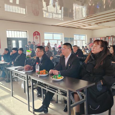 巴彦温都热嘎查开展“感党恩 听党话 跟党走”新春文艺活动