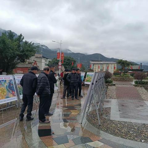 鉴江镇举办“山海交响 灵秀鉴江”书画摄影展活动