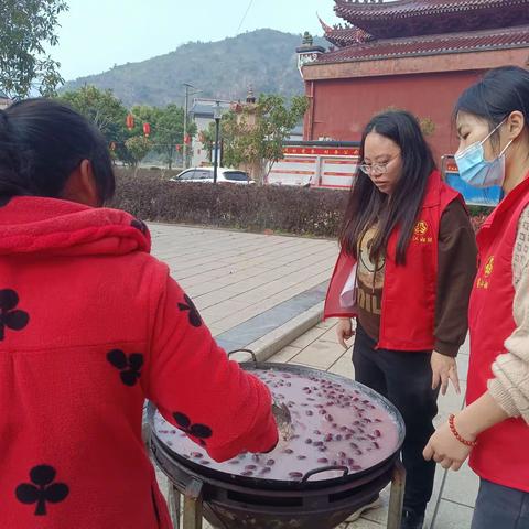 鉴江镇举办“拗九飘香传孝道 移风易俗扬新风”——2024年“我们的节日·拗九节”暨“节日感党恩 共话新时代”主题活动