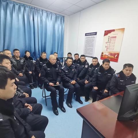 学习榜样精神 汲取奋进力量 | 公共交通派出所党支部组织民辅警观看专题节目《榜样8》