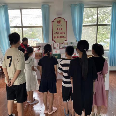【儿童友好季】黄店镇开展“触摸传统手造 传承美好生活”研学游暑期实践活动