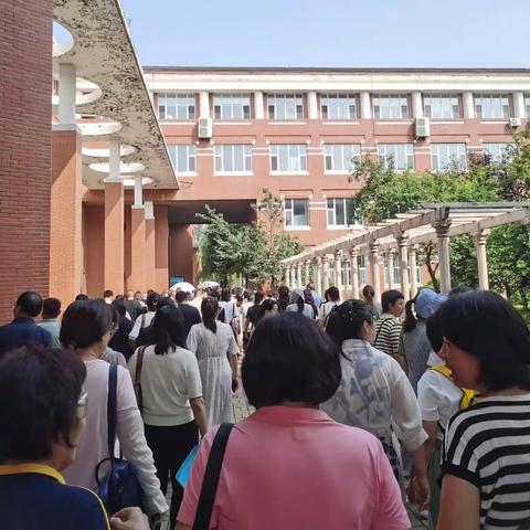 学思相融觅真知，知行合一促提升