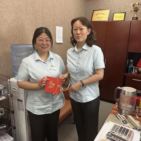 “凝心聚力 温暖前行”--顺源里支行参与“网点员工节”暖心活动