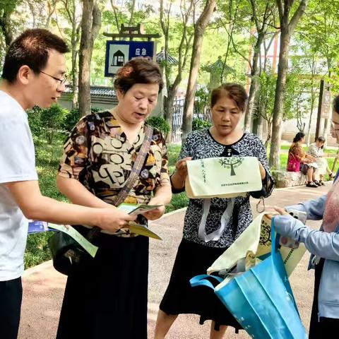 西安市生态环境局高陵分局 开展大气污染防治宣传活动