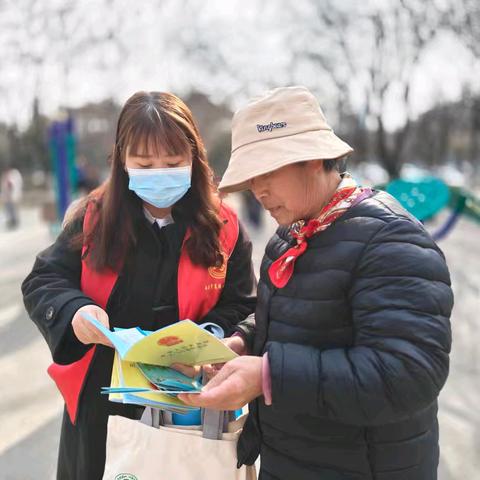 西安市生态环境局高陵分局开展普法宣传活动