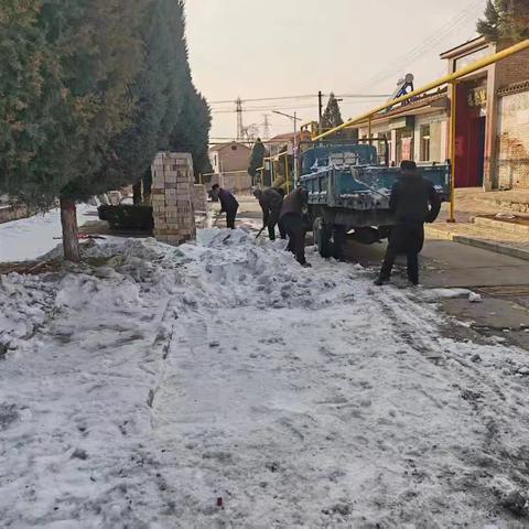 大峪村第六网格员李丽俊