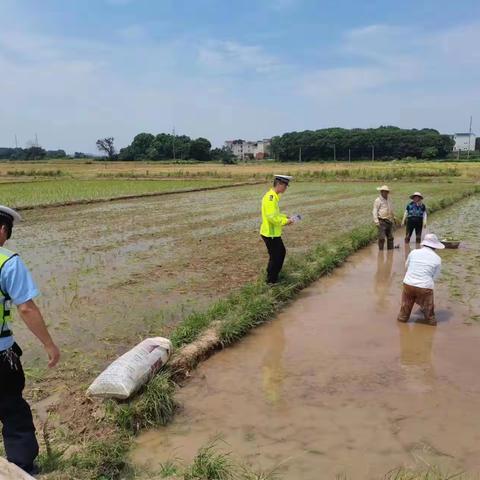 为民排忧情深似海,尽职尽责关爱百姓-寻找最美职业人