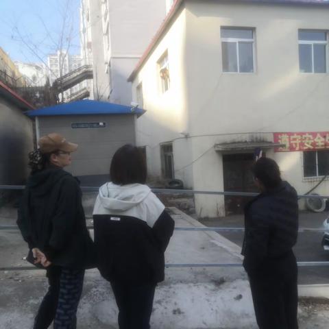 区文旅局常态化开展非法卫星地面接收设施清理整治工作