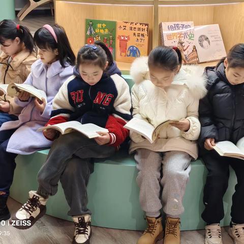 带上一本书，伴假期的每一程——【能仁小学•七彩鸟中队•寒假共读活动】