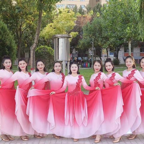 阿克陶县农村信用合作联社参加百日广场文化活动