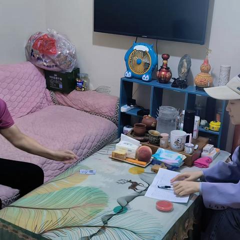 走访慰问，情暖烈士遗属