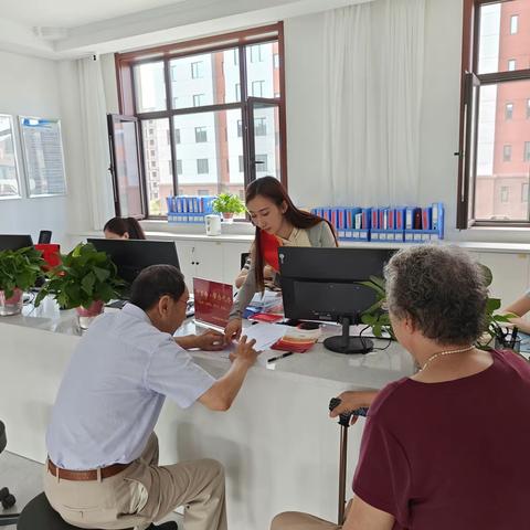 玉锦轩社区：主动服务用真心，帮办代办暖人心