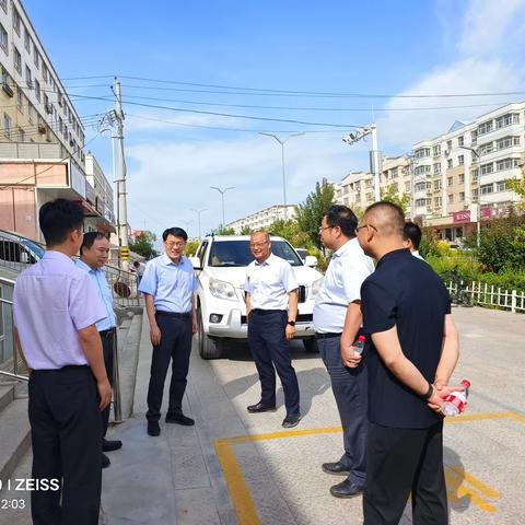 中国农业银行新疆兵团分行党委副书记、副行长吴岗同志一行赴沙山子支行开展调研