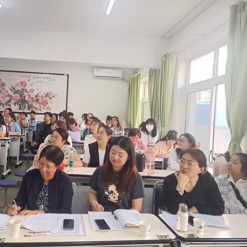 采撷“心”智慧 共筑“心”桥梁 ------刘晓华心理名师工作室区级现场会暨心理活动课展示活动