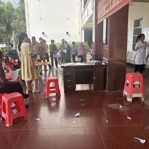 千家镇乐光居党总支 乐东县侨联党支部 乐东县第二人民医院党支部 联合开展“光明爱心”主题党日活动